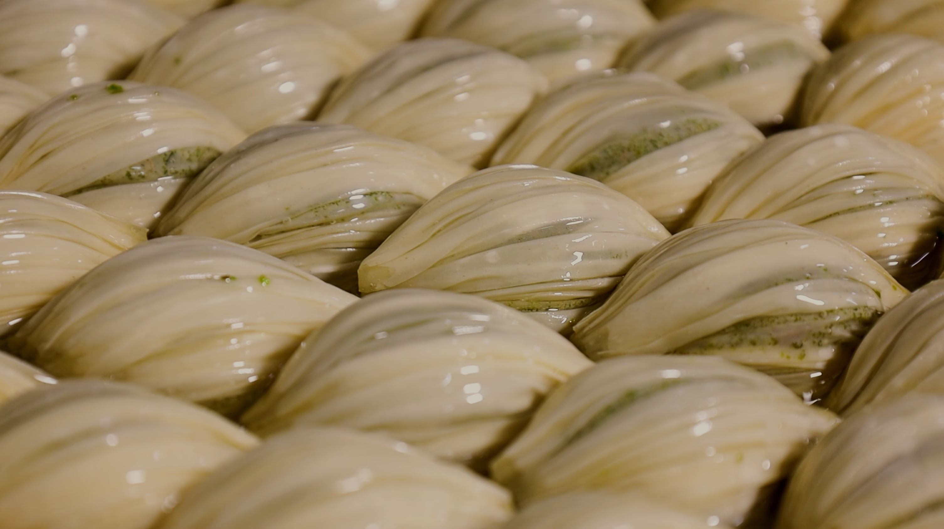 Midye baklava yağlandı